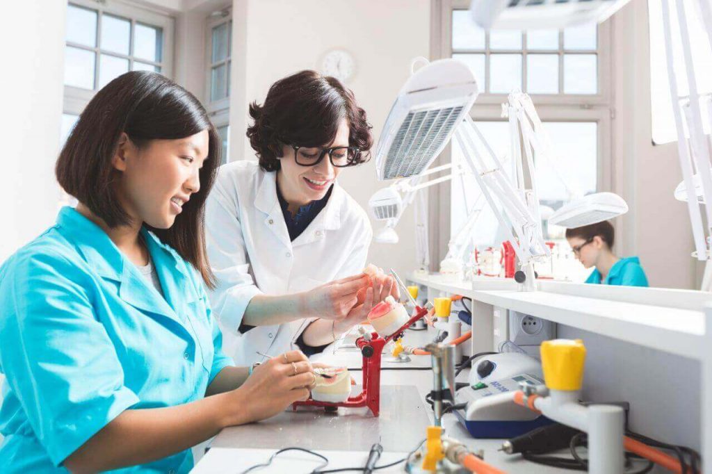 full upper denture 3